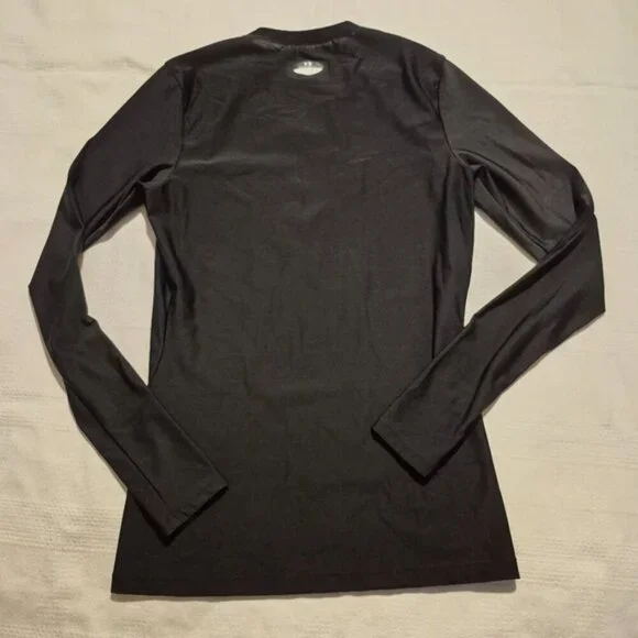 Under Armour women's size Large black Compression heat gear shirt 2 shirts - Picture 3 of 5
